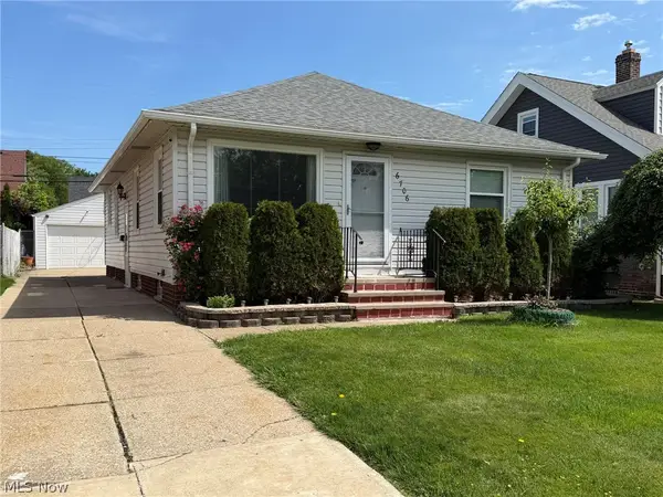6706 Gilbert Avenue, Parma, OH 44129