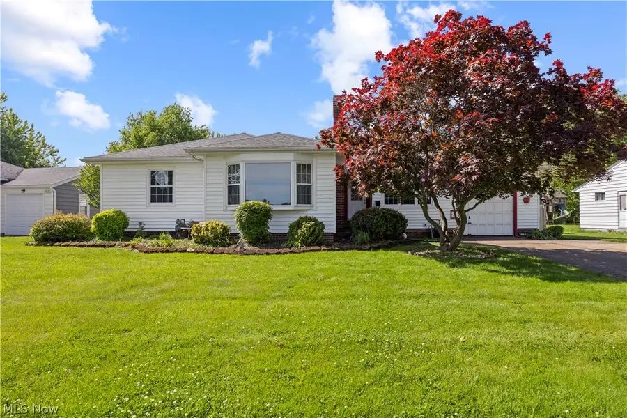 1739 W 11th Street, Lorain, OH 44052 - #3