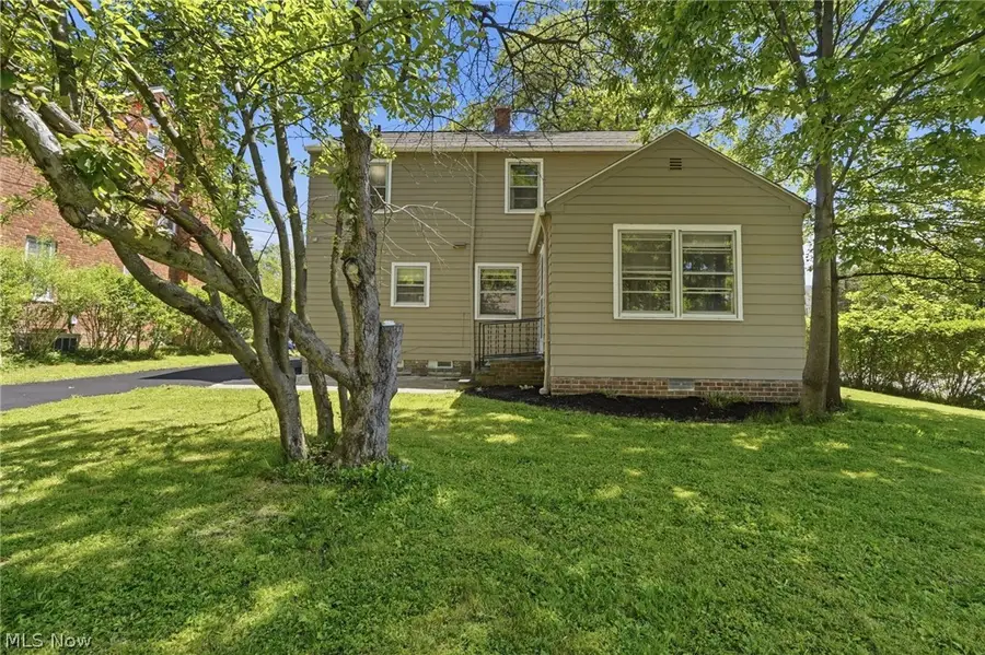 3471 Shannon Road, Cleveland Heights, OH 44118 - #3