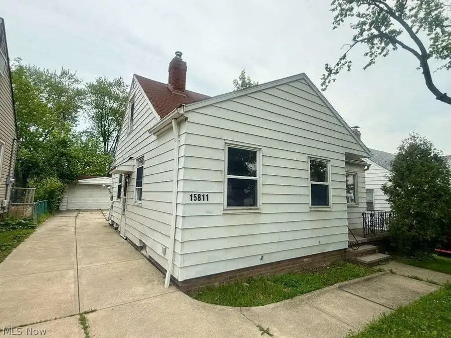 15811 Maplewood Avenue, Maple Heights, OH 44137 - #2