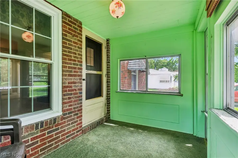 6595 York Road, Parma Heights, OH 44130 - #3