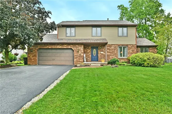 348 Aspen Nw Drive, Warren, OH 44483