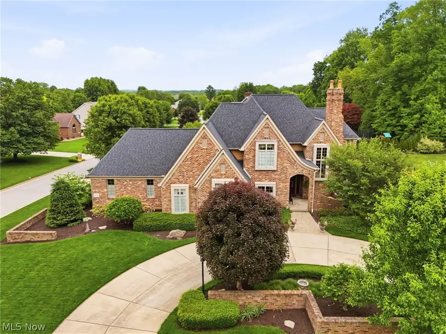 8413 Hickory Hill Drive, Poland, OH 44514 - #2