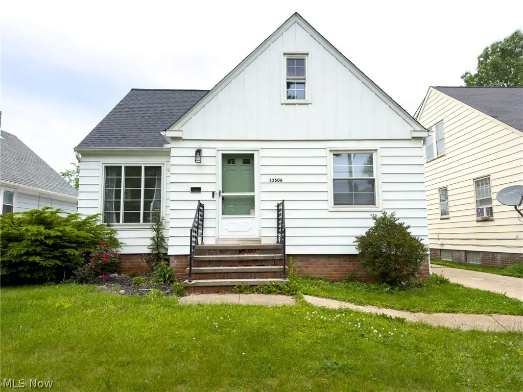 13606 Wainstead Avenue, Cleveland, OH 44111 - #1