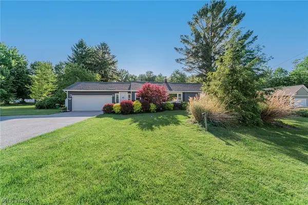 543 N Lake Street, Madison, OH 44057