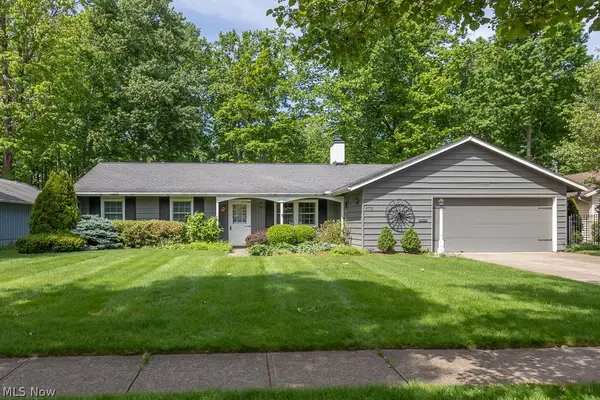 676 Wyleswood Drive, Berea, OH 44017
