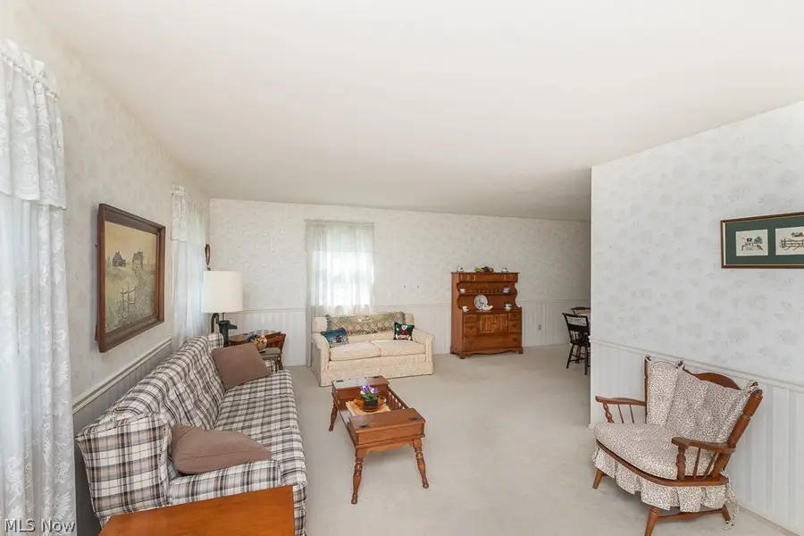 676 Wyleswood Drive, Berea, OH 44017 - #2