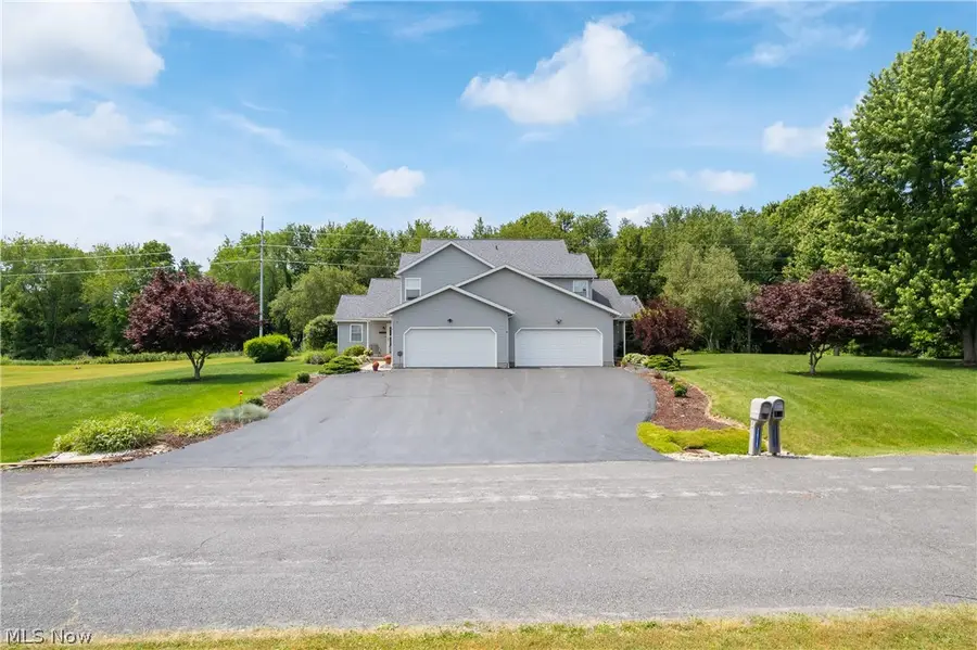 2419 Meadow Spring Circle, Akron, OH 44312 - #2