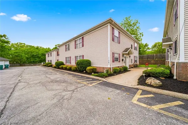 11541 Riverview Court #13, Parma Heights, OH 44130