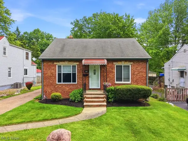 4209 Clague Road, North Olmsted, OH 44070