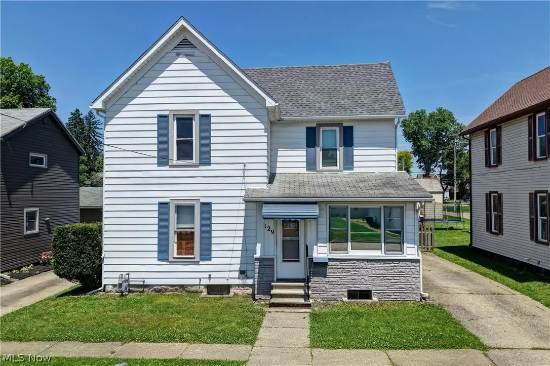 129 2nd Sw Street, Strasburg, OH 44680 - #1