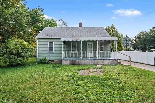1854 Olympic Street, Cuyahoga Falls, OH 44221