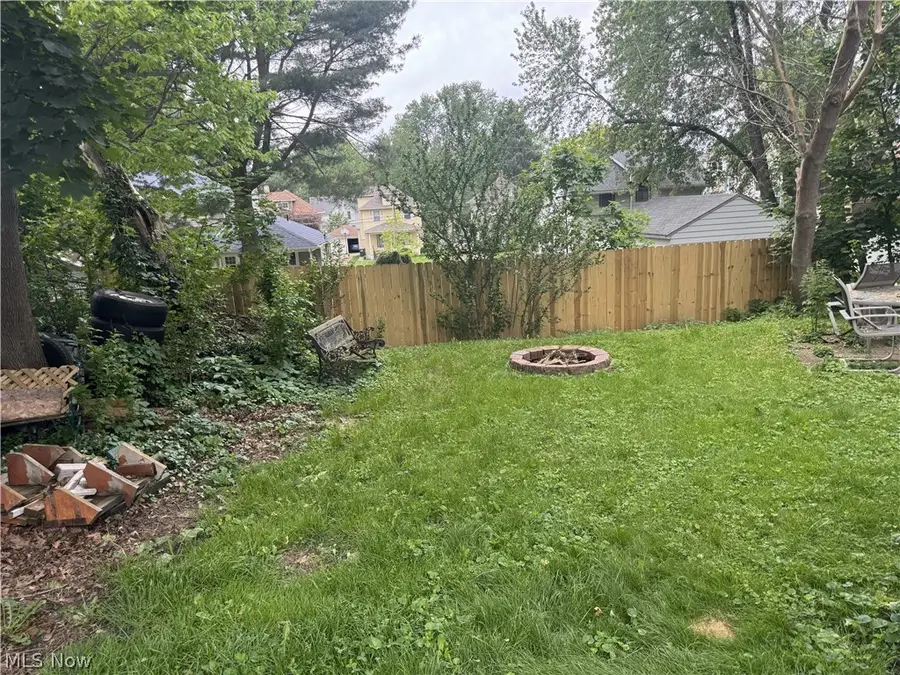 82-84 18th Sw Street, Barberton, OH 44203 - #2