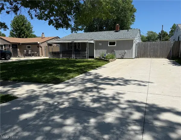 6447 Sandfield Drive, Brook Park, OH 44142