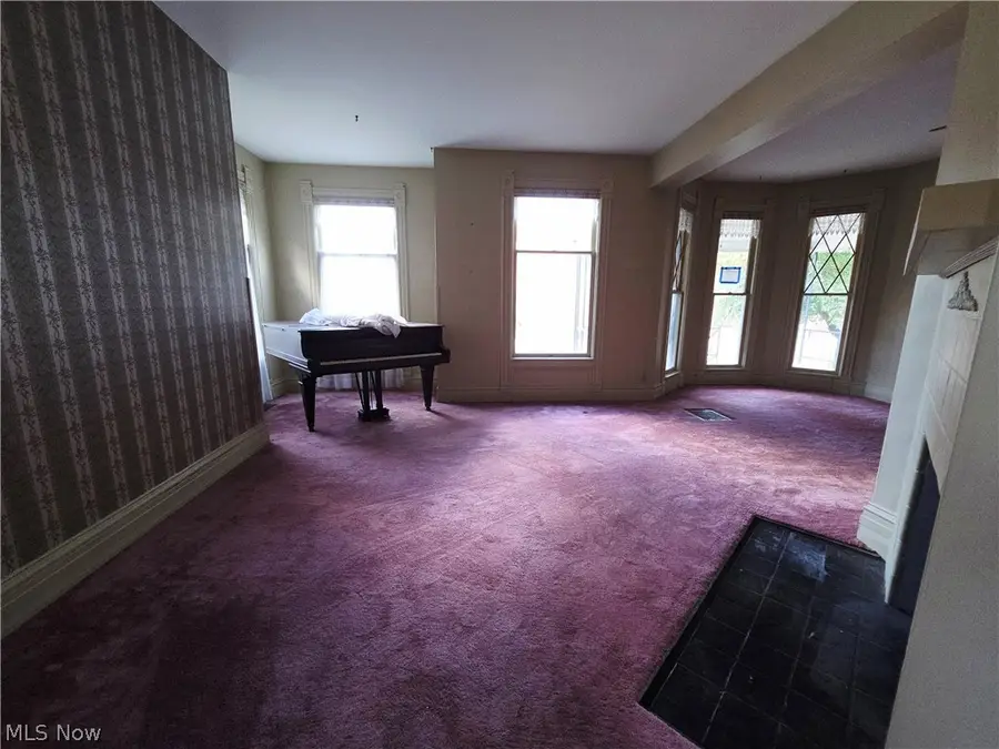 37 N 4th Street, Martins Ferry, OH 43935 - #3