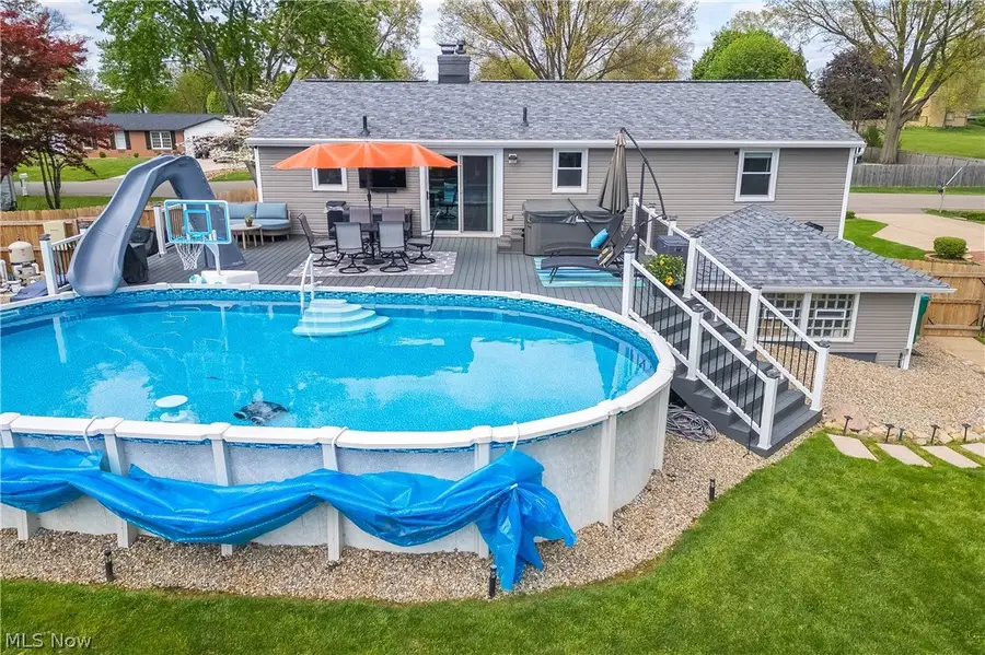 8318 Kellydale Nw Street, Massillon, OH 44646 - #2