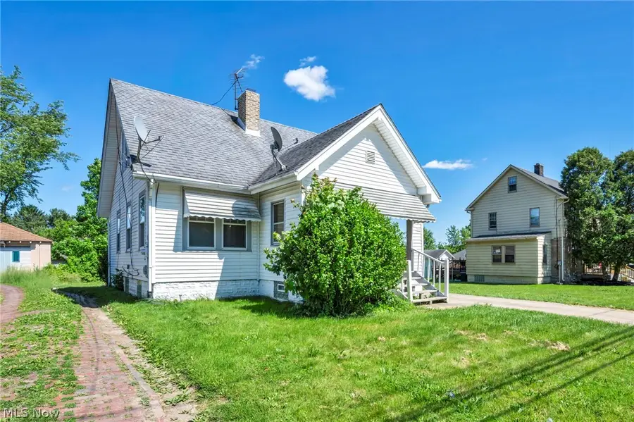 167 N Hazelwood Avenue, Youngstown, OH 44509 - #2