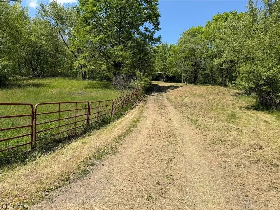 2167 Downing Sw Street, East Sparta, OH 44626 - #3