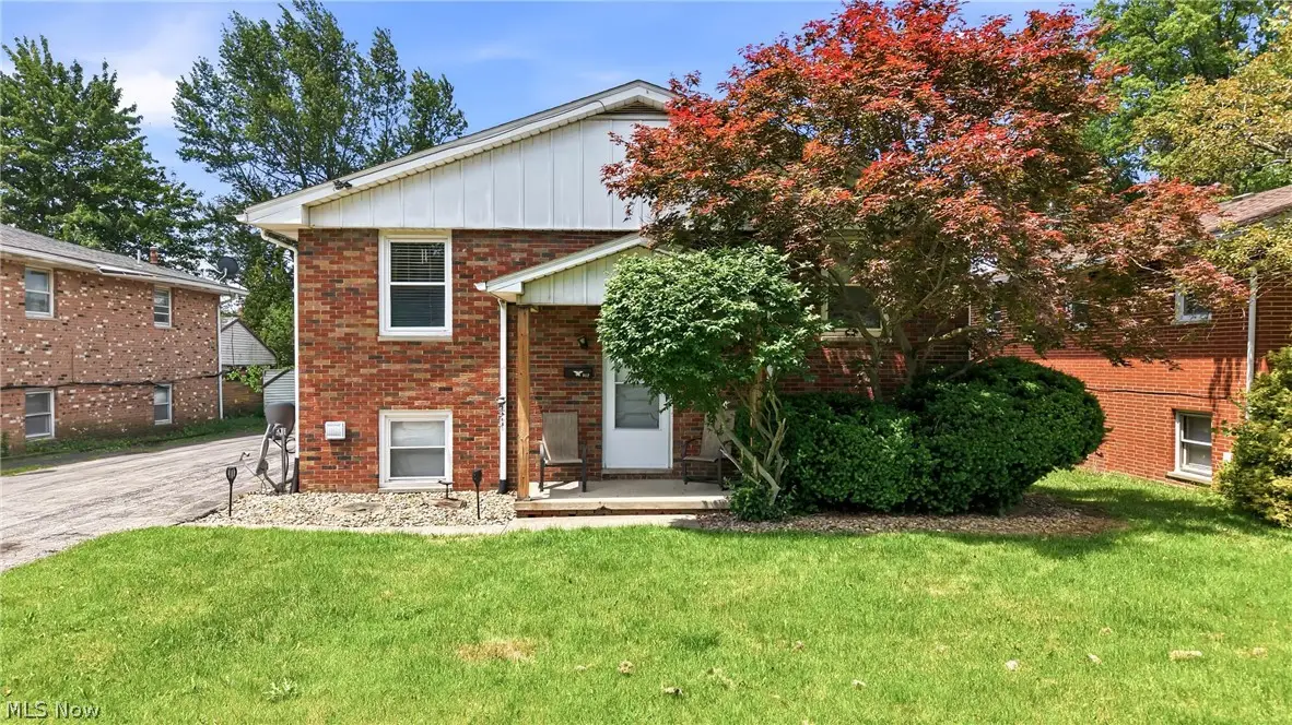 912 N Highland Avenue, Girard, OH 44420 - #1