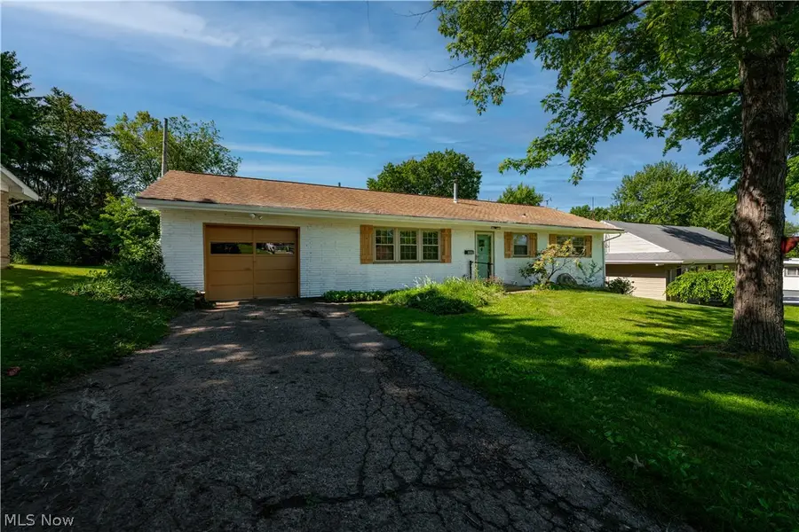 4660 4th Nw Street, Canton, OH 44708 - #2