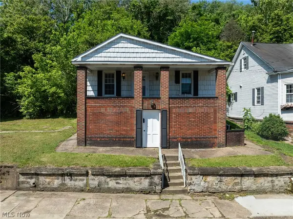 1923 Guernsey Street, Bellaire, OH 43906