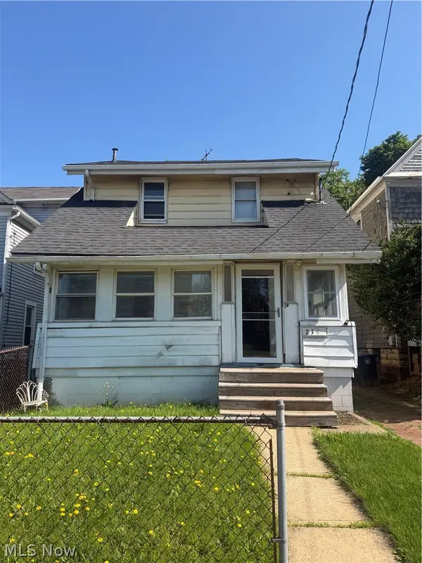 239 Ira Avenue, Akron, OH 44301