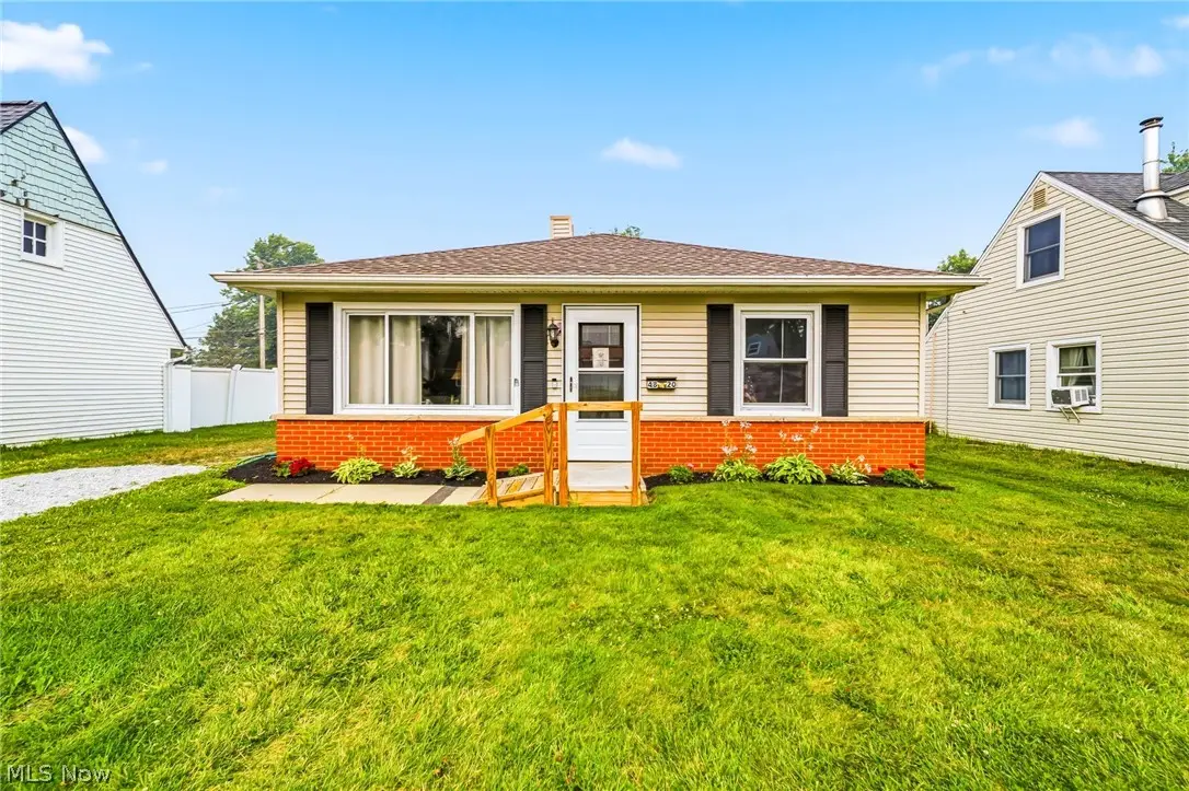 4820 Forest Road, Mentor, OH 44060 - #1