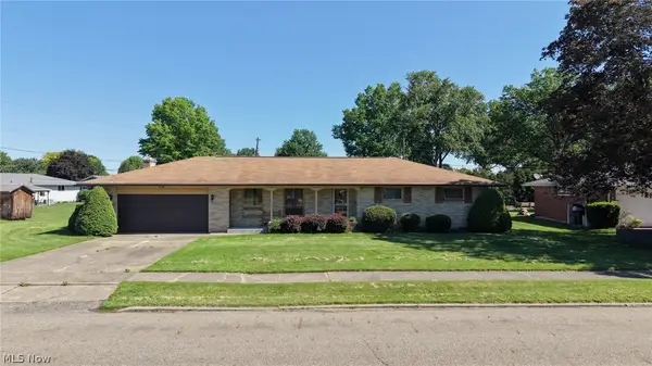 333 Hilan Sw Avenue, New Philadelphia, OH 44663
