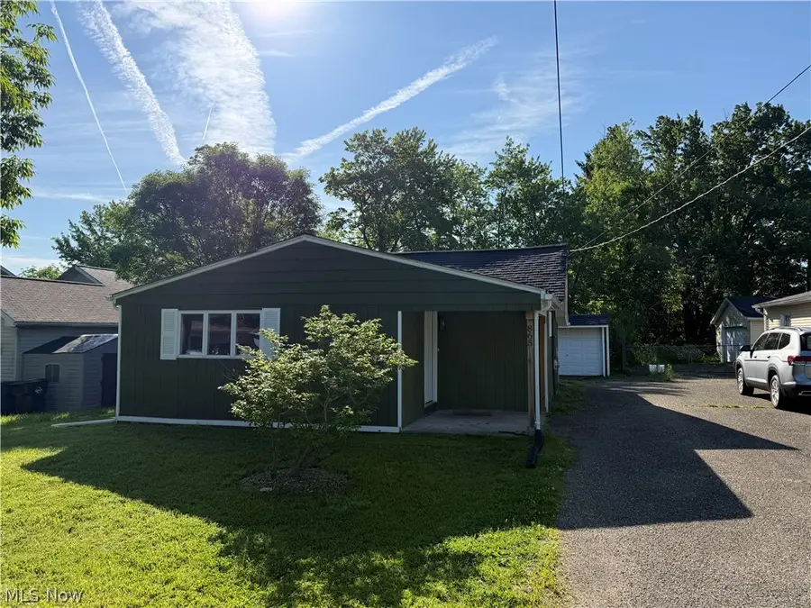 865 East Boulevard, Aurora, OH 44202 - #2