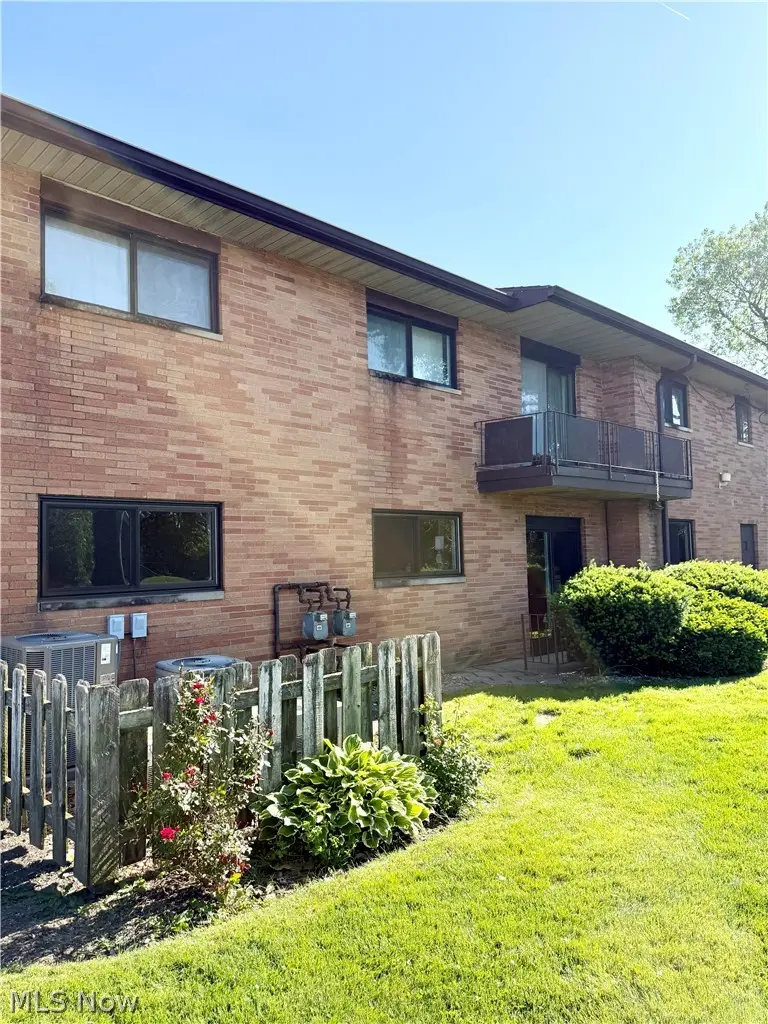 24665 Clareshire Drive #104, North Olmsted, OH 44070 - #1