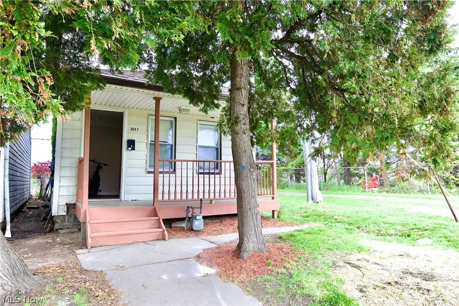 3097 W 106th Street, Cleveland, OH 44111 - #3