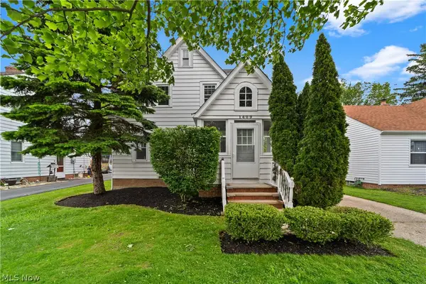 1409 Mayfield Ridge Road, Mayfield Heights, OH 44124