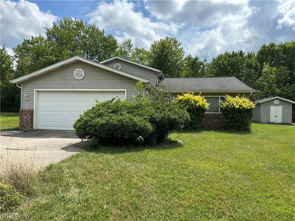 25235 Suwanee Avenue, Oakwood, OH 44146 - #1