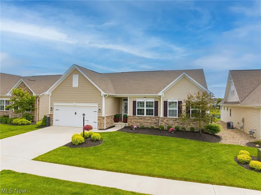 34681 N Legends Way, Grafton, OH 44044 - #3