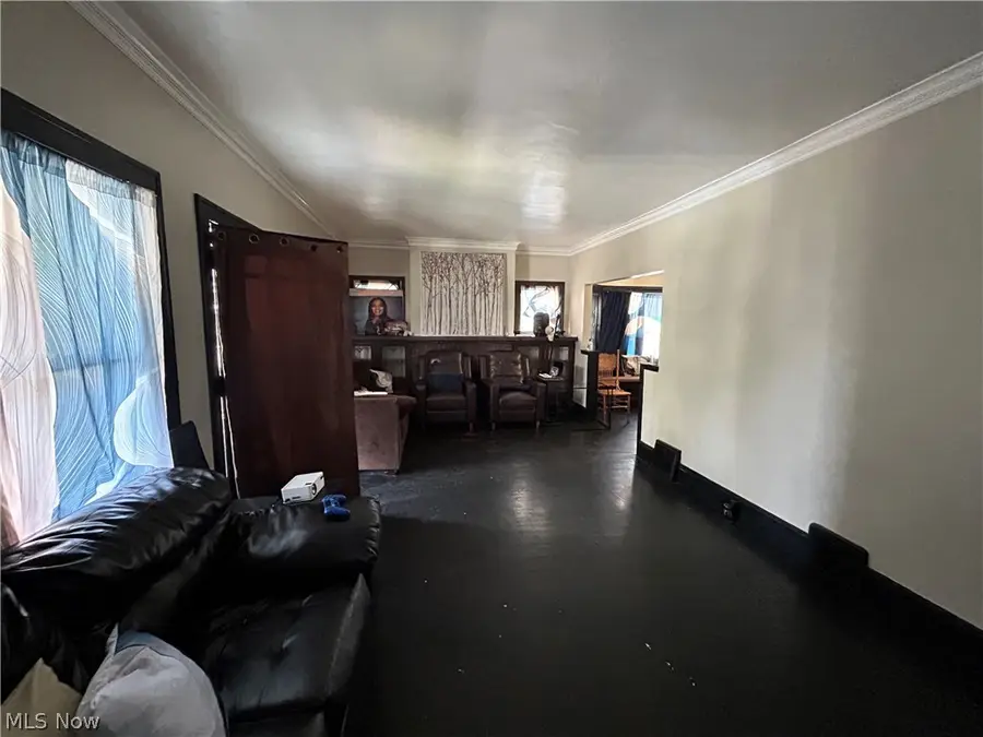 1467 E 173rd Street, Cleveland, OH 44110 - #2