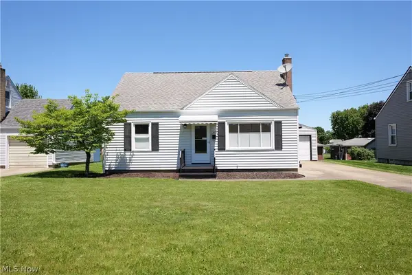 187 Helena Drive, Struthers, OH 44471
