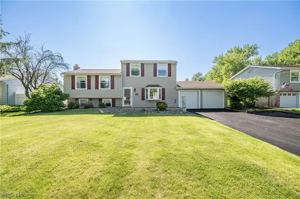 814 Illinois Avenue, McDonald, OH 44437