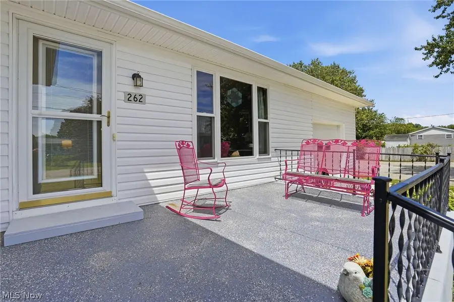 262 W 4th Street, Frazeysburg, OH 43822 - #3