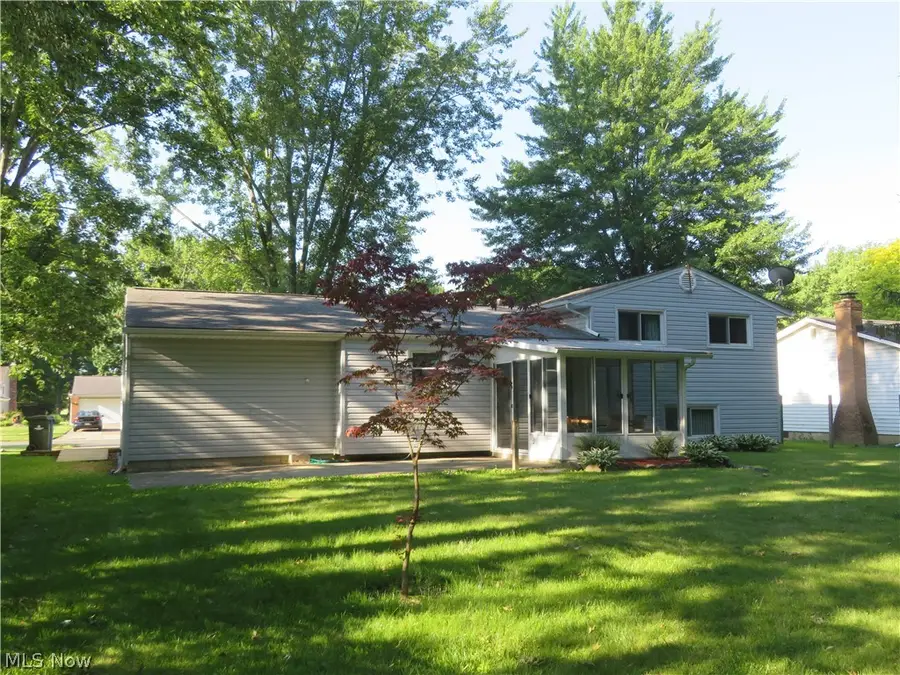 34042 Luanne Drive, North Ridgeville, OH 44039 - #2