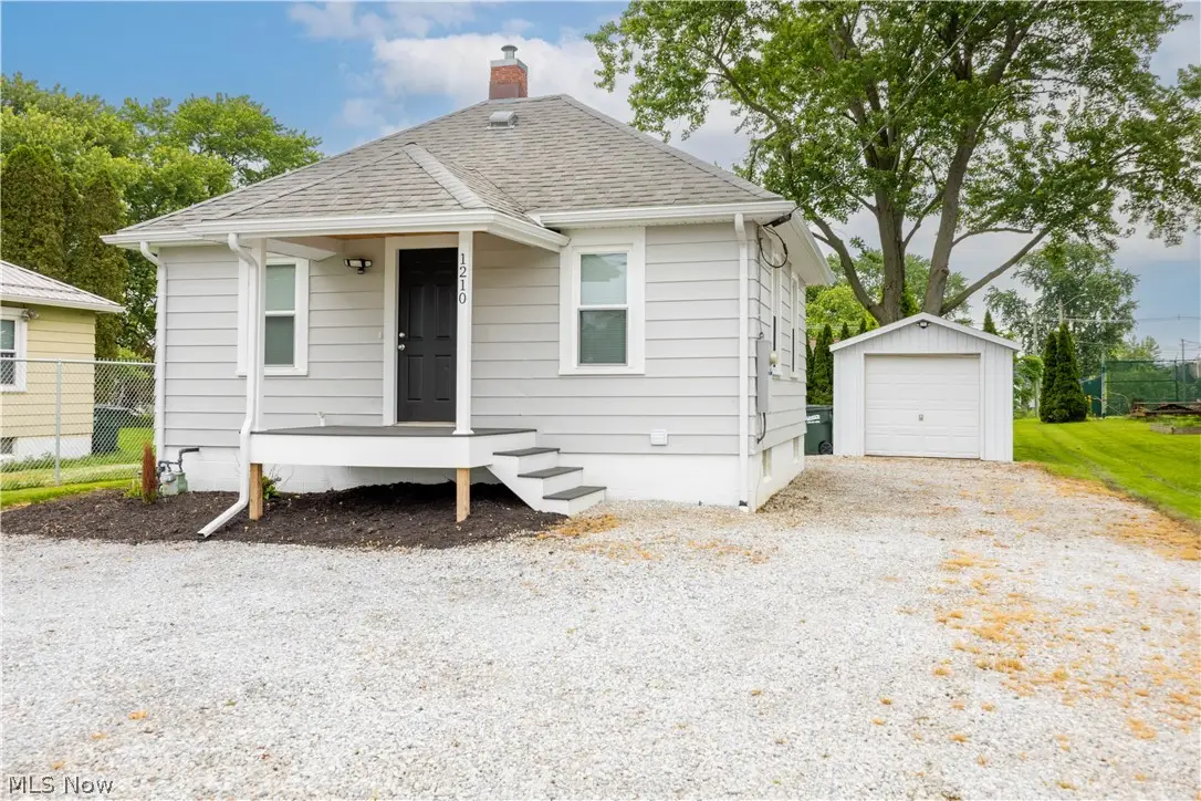 1210 Sterling Avenue, Orrville, OH 44667 - #1