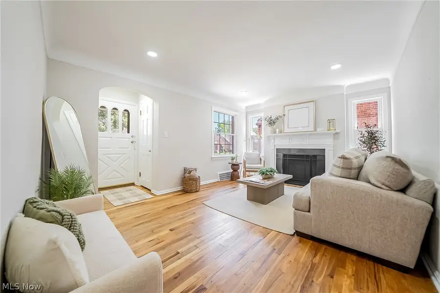 14531 Orchard Park Avenue, Cleveland, OH 44111 - #3