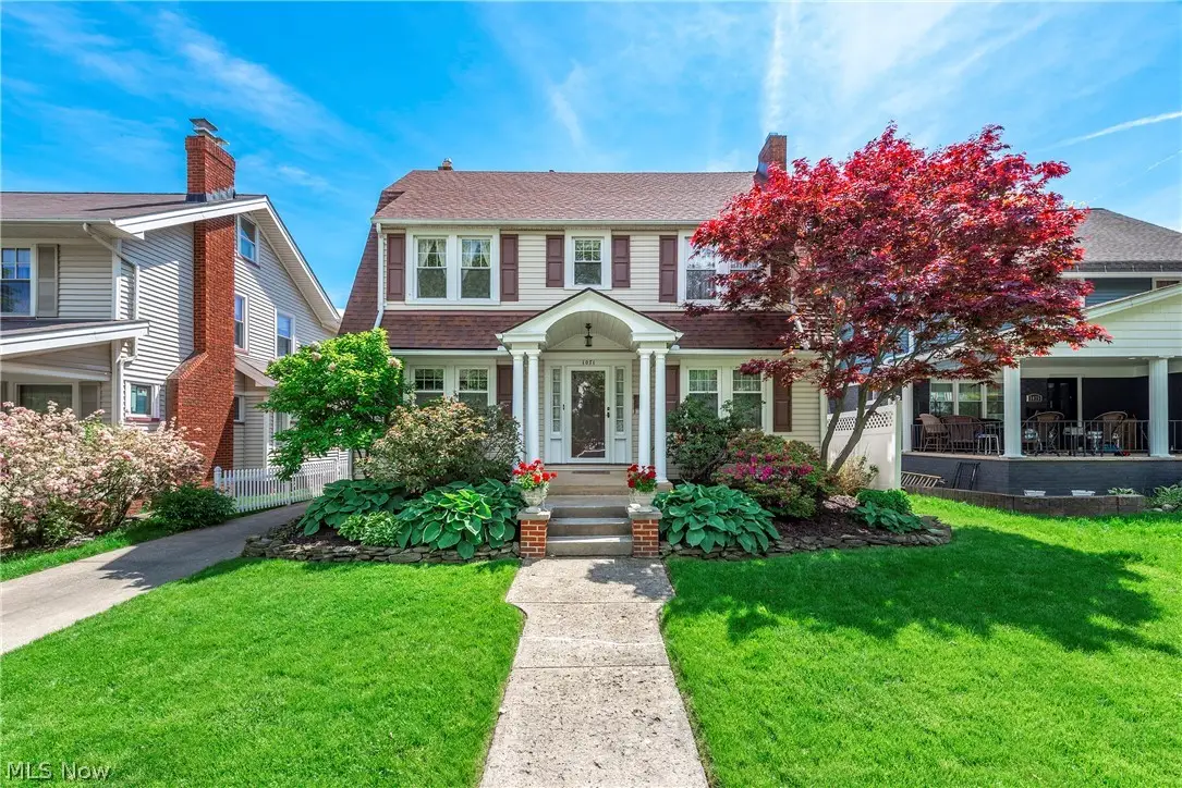 1071 Abbieshire Avenue, Lakewood, OH 44107 - #1