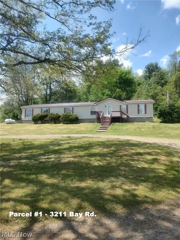 3211 Bay Se Road, Carrollton, OH 44615
