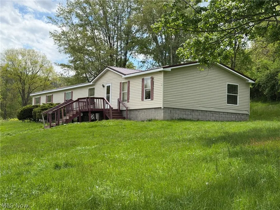 3211 Bay Se Road, Carrollton, OH 44615 - #3