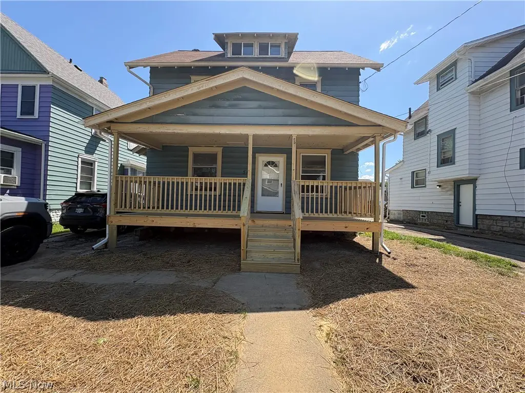 565 Brown Street, Akron, OH 44311 - #1