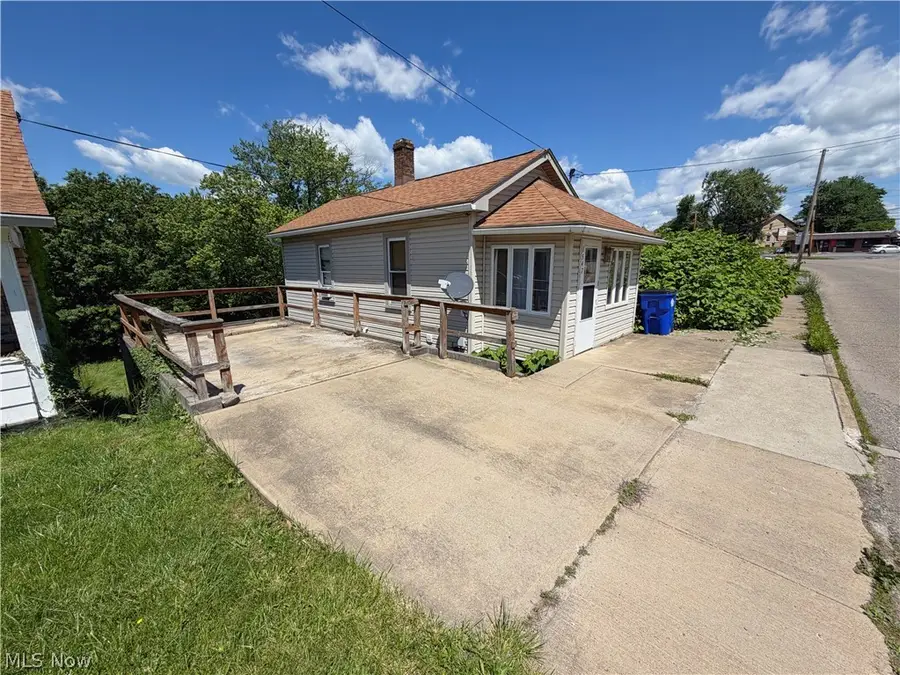 1547 Lisbon Street, East Liverpool, OH 43920 - #2
