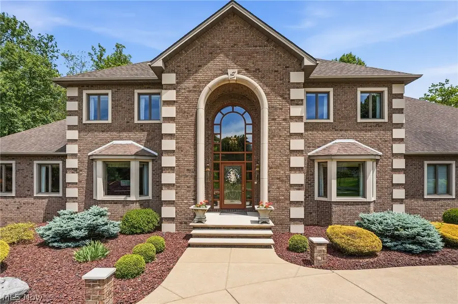 1337 Meadowood Circle, Poland, OH 44514 - #2