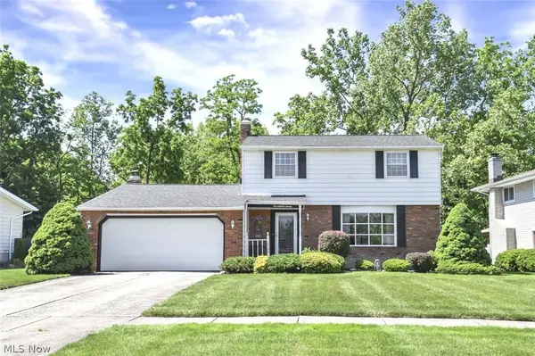 7120 Lakeview Drive, Parma, OH 44129
