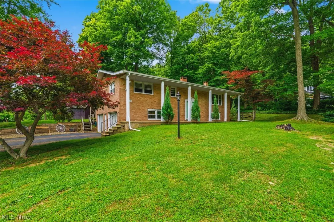 16415 Meadowville Se Street, Minerva, OH 44657 - #1