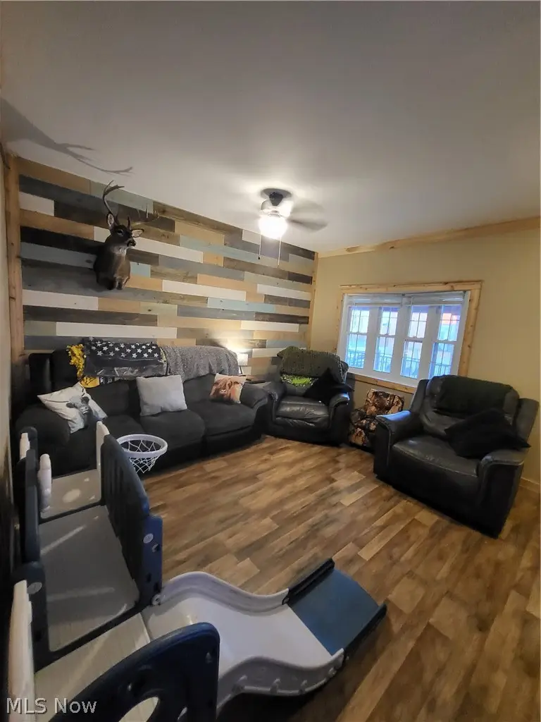3855 Lincoln Avenue, Shadyside, OH 43947 - #2